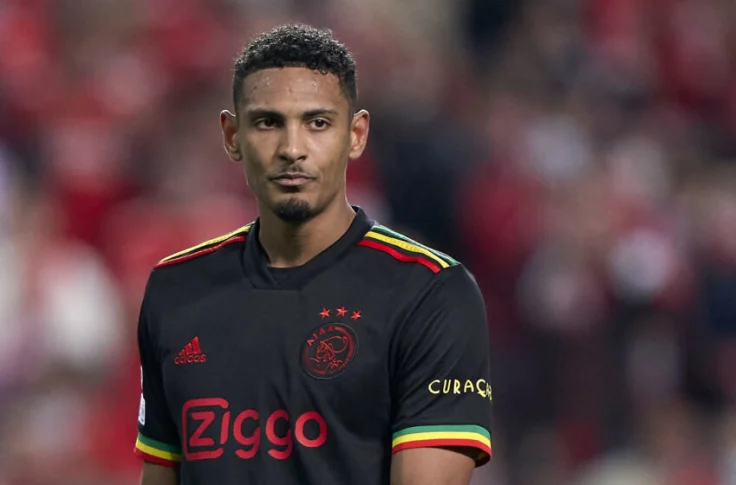 Sebastien Haller trở lại sau 6 tháng chữa bệnh
