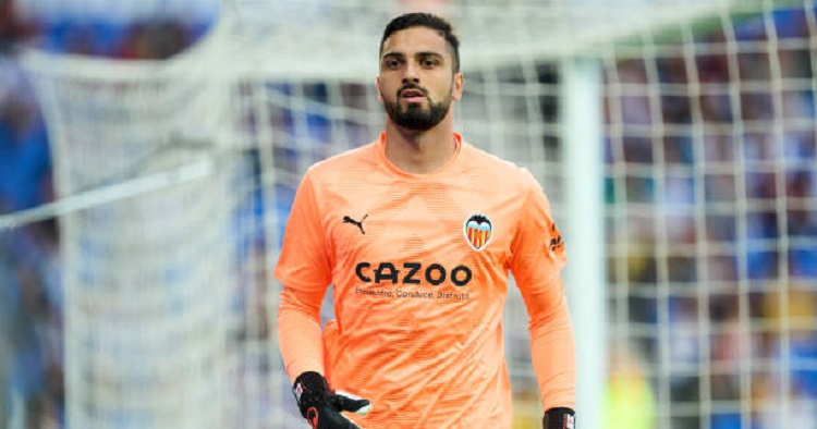 Giorgi Mamardashvili được 3 CLB Ngoại Hạng Anh quan tâm